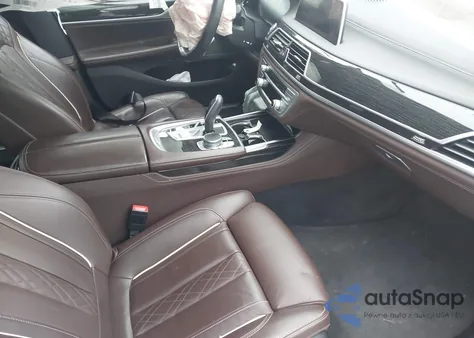 2022 BMW 740 I xDrive z USA, uszkodzony, nr VIN WBA7T4C08NCH98178